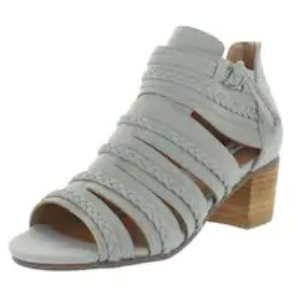 NWB Not Rated Womens Cullie Ankle Heel Sandal
